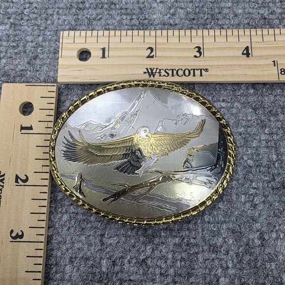 Bald Eagle Mountain Scene Belt Buckle Made in USA Western Gold Trim Wildlife VTG - Picture 9 of 10